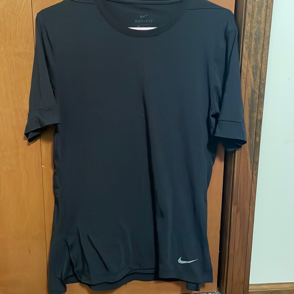 Nike t shirt